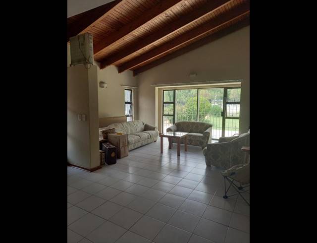 3 BEDROOM HOUSE FOR SALE IN VICTORY PARK